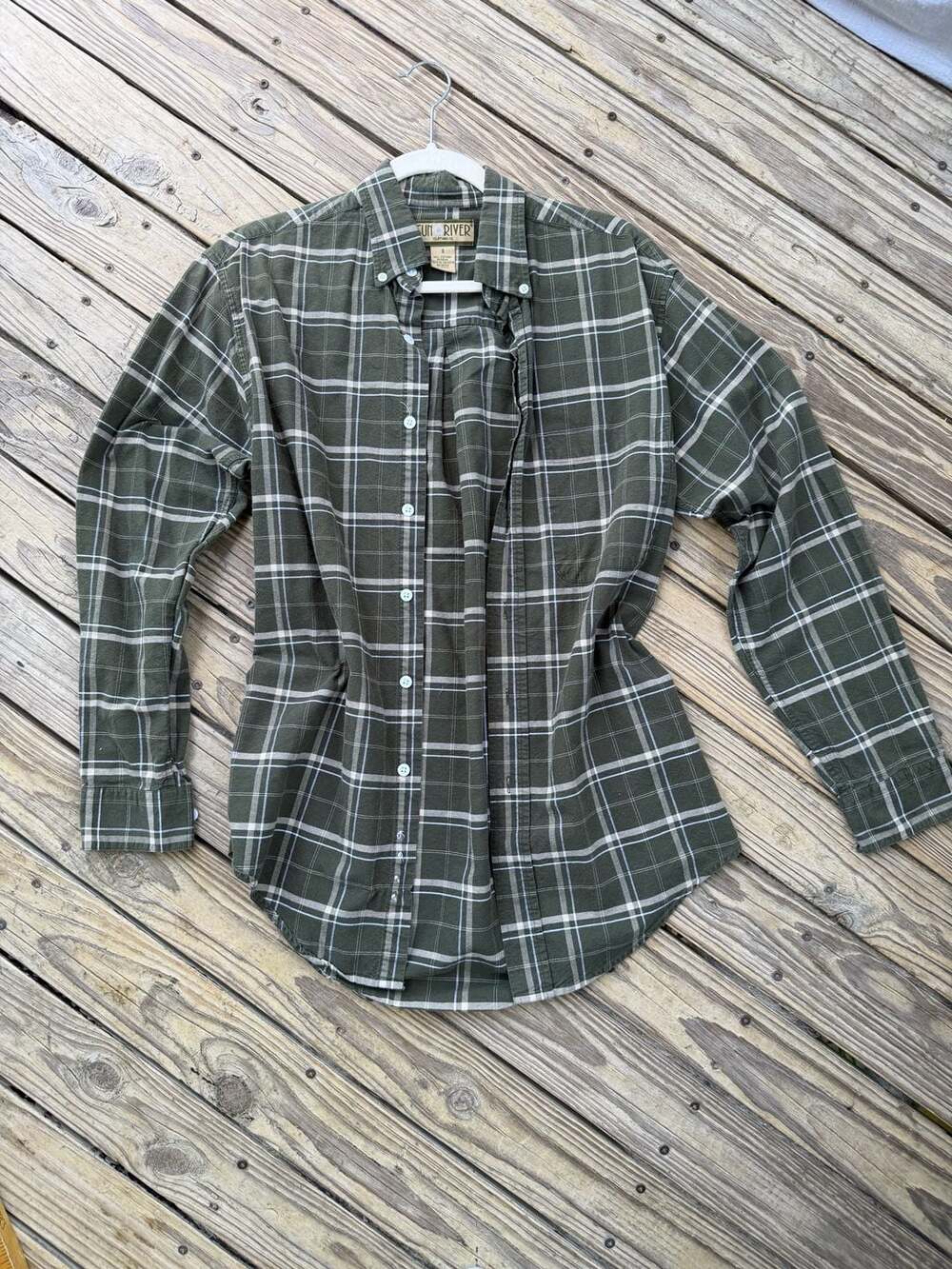 Sun River Clothing Co. Men's Green Plaid Long Sleeve Button Down Shirt